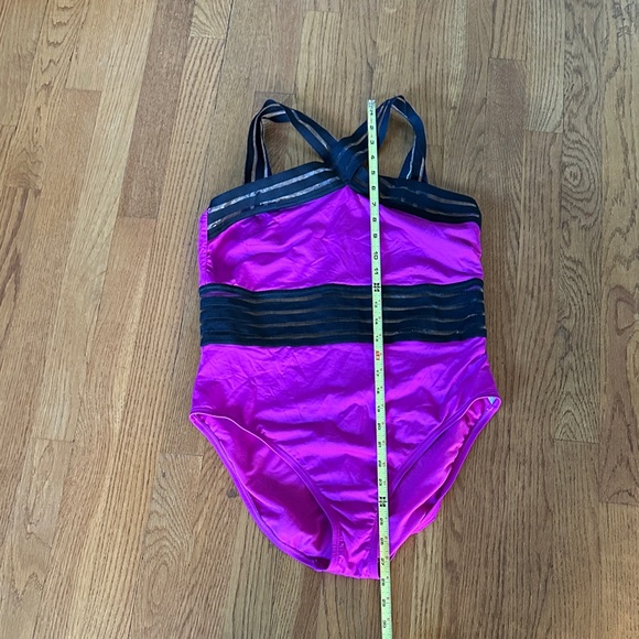 Kenneth Cole New York Magenta and Black One-Piece Swimsuit XL - Picture 4 of 11